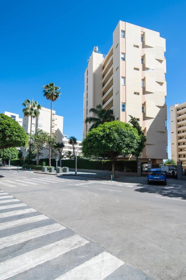 Cibeles...Estudio En El Paseo Maritimo....Wifi 马尔韦利亚 外观 照片